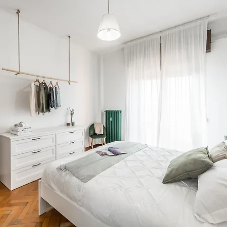 Апартаменты Casa Emilia - * In The Heart Of *