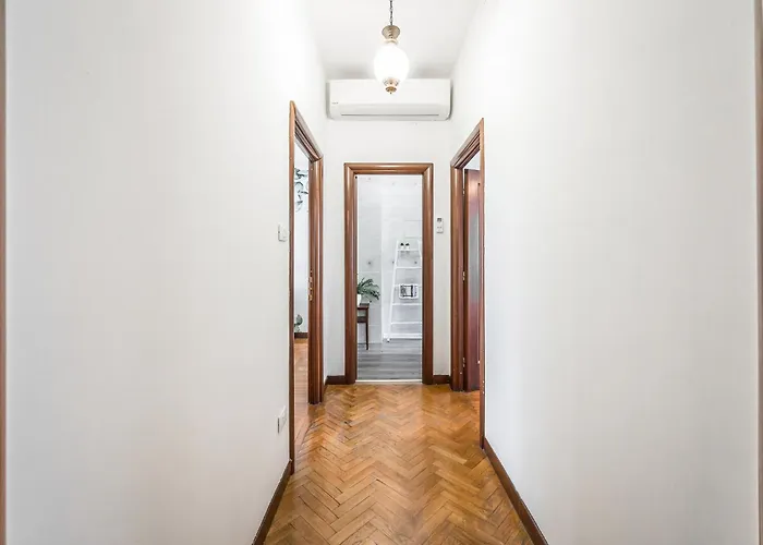 Casa Emilia - * In The Heart Of * Apartment Modena